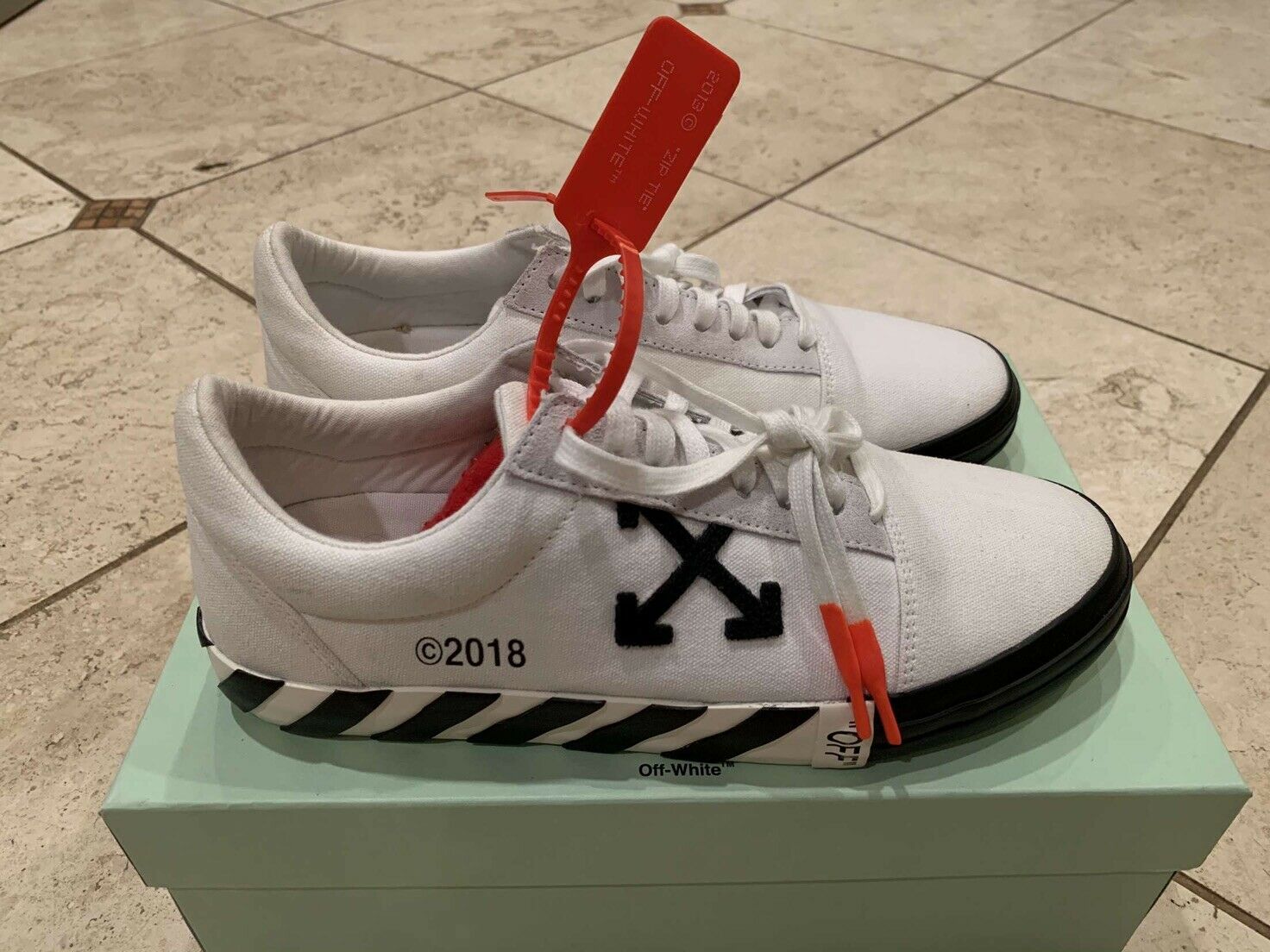 Off White Vulc Low White Updated Stripes