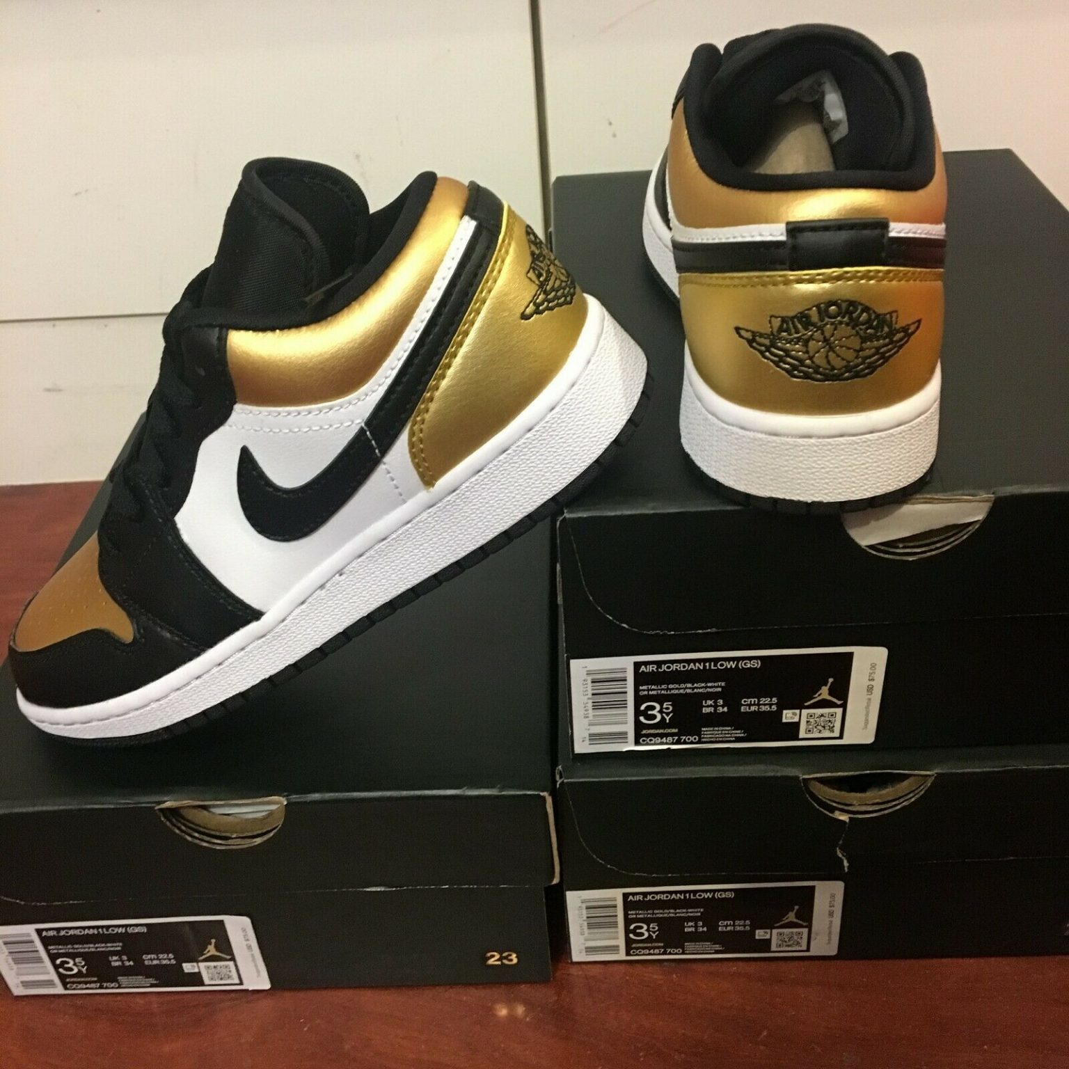 gold toe jordan 1 low