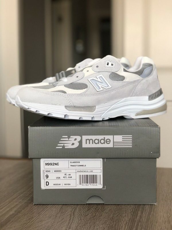 New balance 992 on sale white silver